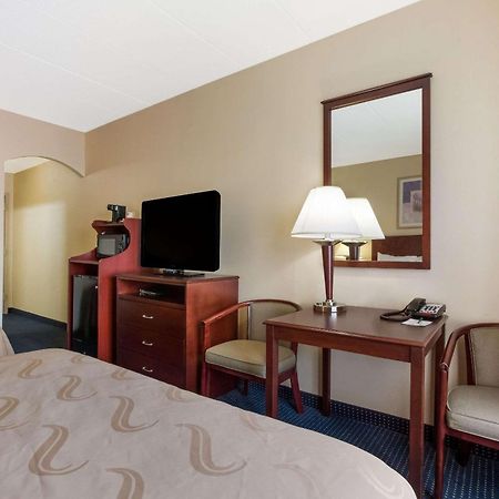 Quality Inn Near Princeton Lawrence Eksteriør billede
