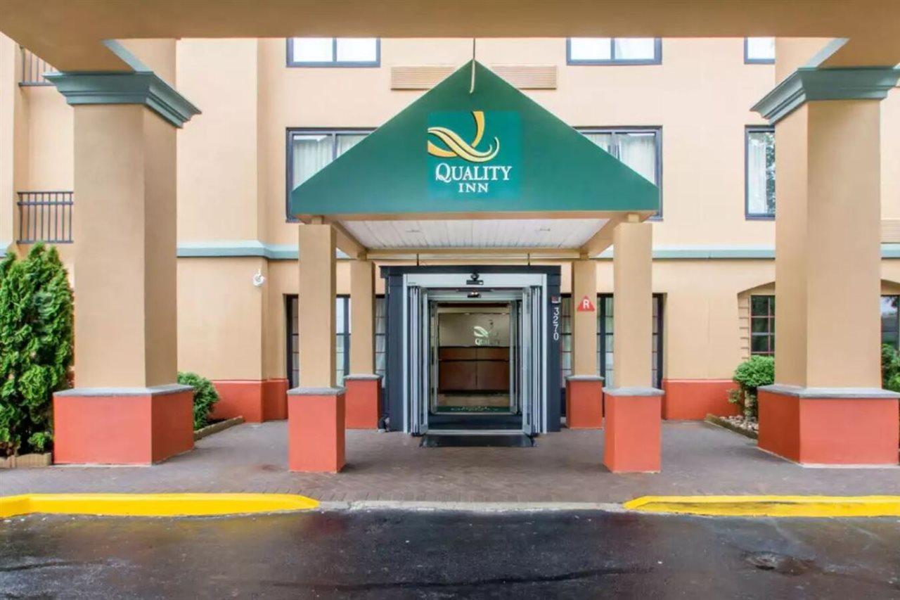 Quality Inn Near Princeton Lawrence Eksteriør billede